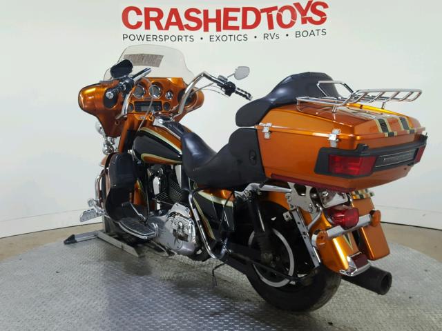 1HD1FC4167Y644345 - 2007 HARLEY-DAVIDSON FLHTCUI TWO TONE photo 6