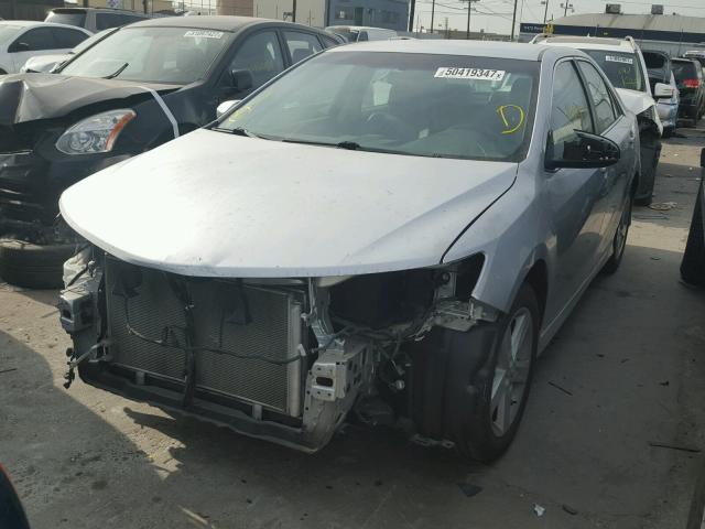 4T1BF1FK3EU805346 - 2014 TOYOTA CAMRY L SILVER photo 2