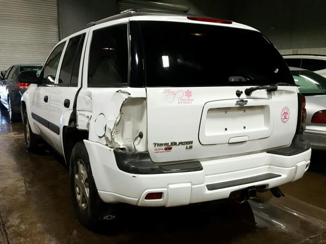 1GNDT13S852318284 - 2005 CHEVROLET TRAILBLAZE WHITE photo 3