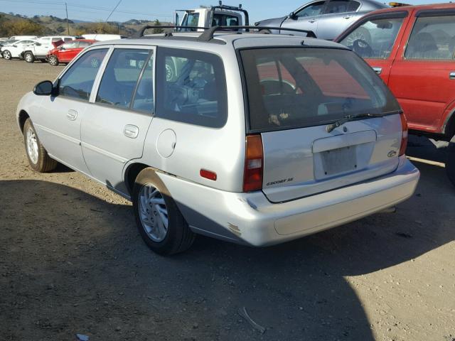 3FAFP15P7XR153346 - 1999 FORD ESCORT SE SILVER photo 3