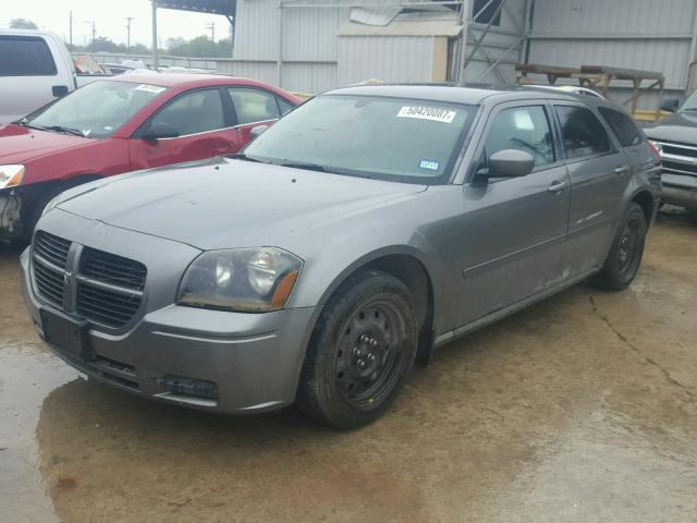 2D4FV48TX5H515806 - 2005 DODGE MAGNUM SE GRAY photo 2