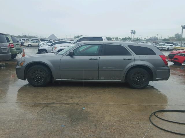 2D4FV48TX5H515806 - 2005 DODGE MAGNUM SE GRAY photo 9