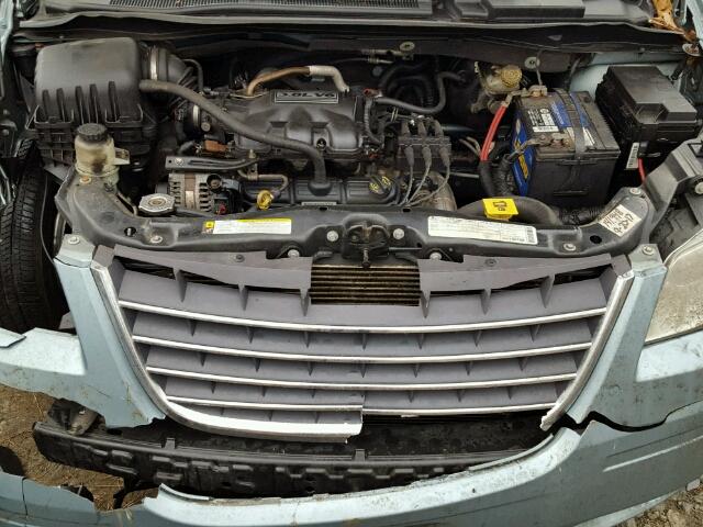 2A8HR54189R661229 - 2009 CHRYSLER TOWN & COU BLUE photo 7