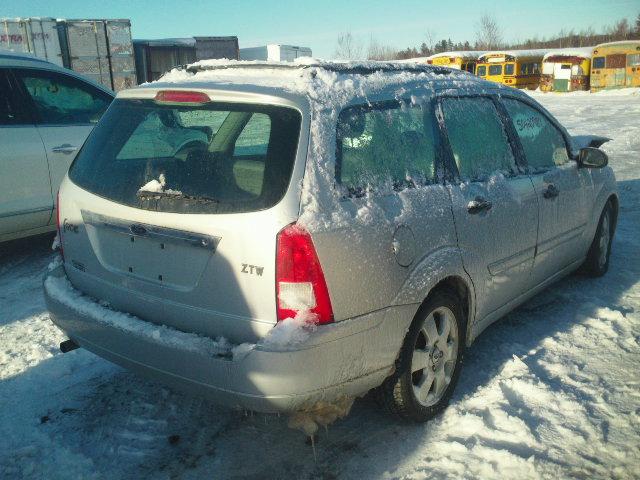 1FAFP36312W104379 - 2002 FORD FOCUS SE GRAY photo 4