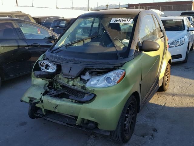 WMEEJ3BA5BK446485 - 2011 SMART FORTWO PUR GREEN photo 2