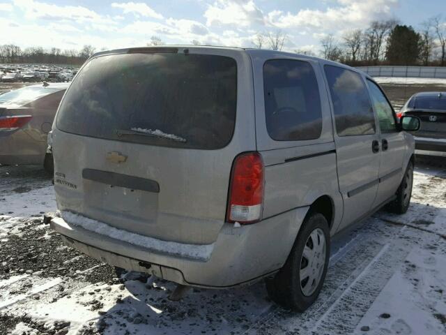 1GNDV23W98D173557 - 2008 CHEVROLET UPLANDER L SILVER photo 4