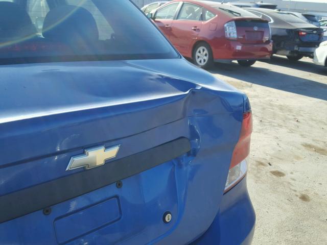 KL1TD56646B526632 - 2006 CHEVROLET AVEO BASE BLUE photo 9