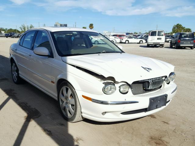 SAJEA51C84WD88353 - 2004 JAGUAR X-TYPE 3.0 WHITE photo 1