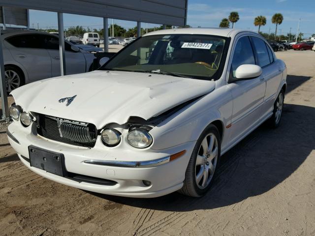 SAJEA51C84WD88353 - 2004 JAGUAR X-TYPE 3.0 WHITE photo 2