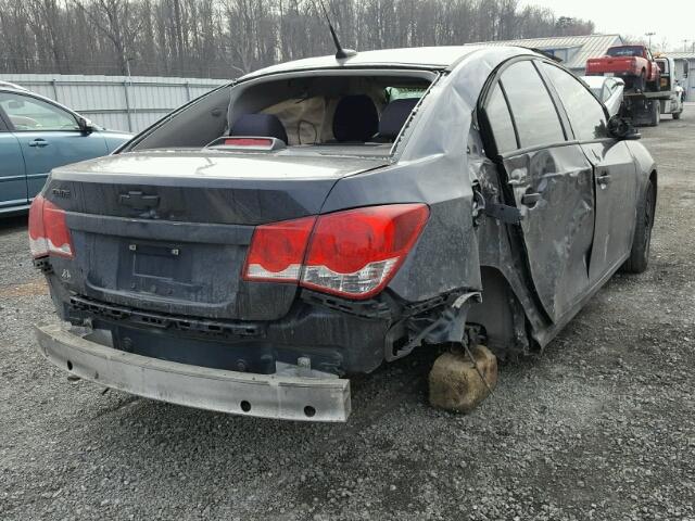 1G1PA5SG4D7225126 - 2013 CHEVROLET CRUZE LS BLACK photo 4