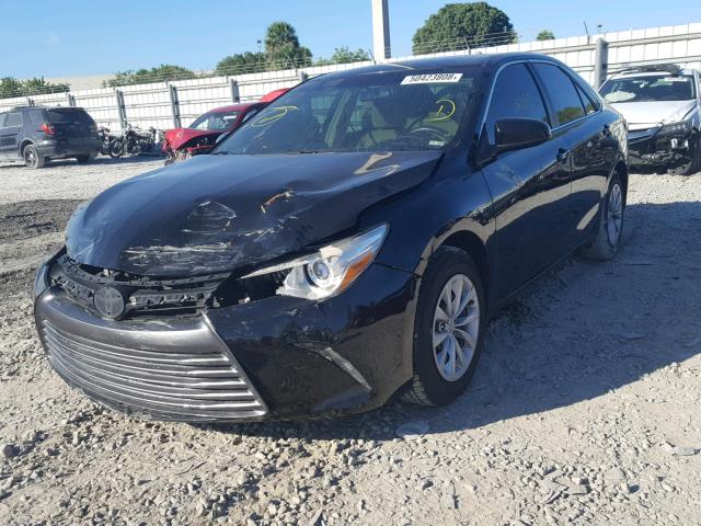 4T4BF1FKXFR482288 - 2015 TOYOTA CAMRY LE 黑色 照片 2