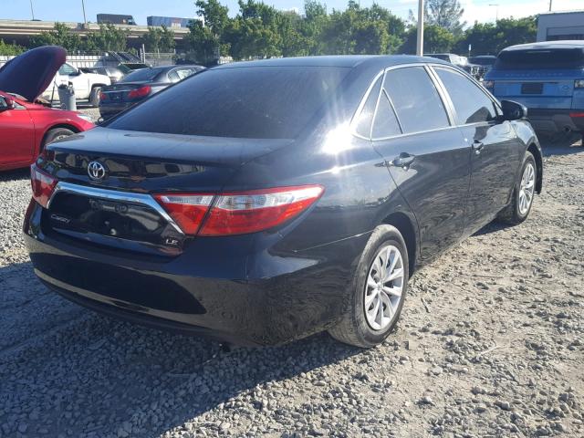 4T4BF1FKXFR482288 - 2015 TOYOTA CAMRY LE 黑色 照片 4