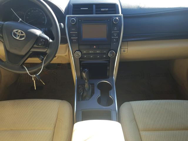 4T4BF1FKXFR482288 - 2015 TOYOTA CAMRY LE 黑色 照片 9