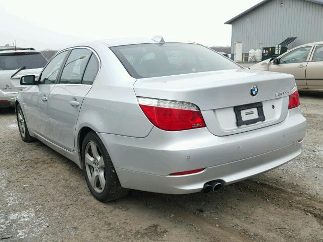 WBANV93548CZ69889 - 2008 BMW 535 XI SILVER photo 3