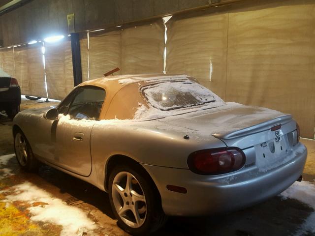 JM1NB353310212784 - 2001 MAZDA MX-5 MIATA SILVER photo 3