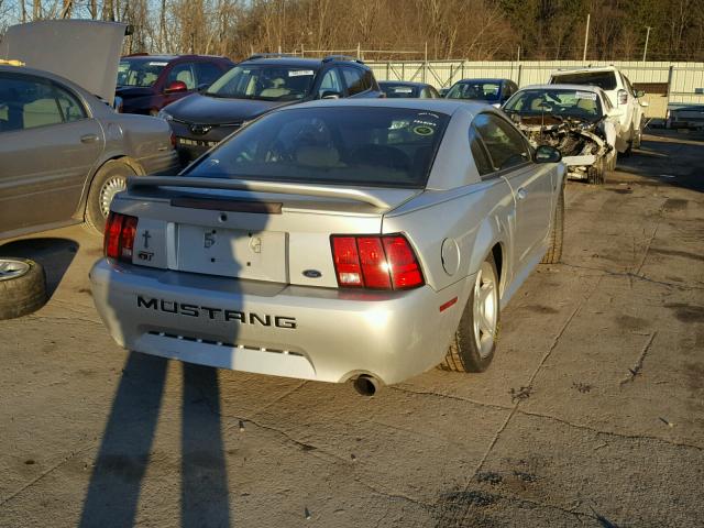 1FAFP42X9YF222090 - 2000 FORD MUSTANG GT SILVER photo 4