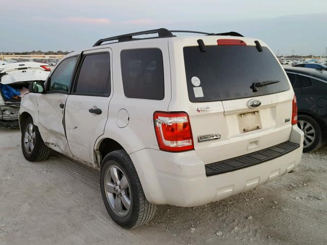 1FMCU0DG4AKA44979 - 2010 FORD ESCAPE XLT WHITE photo 3