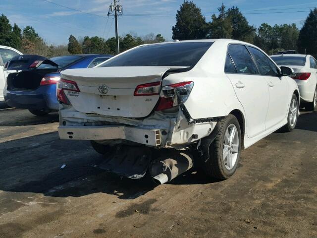 4T1BF1FK7DU688014 - 2013 TOYOTA CAMRY L WHITE photo 4