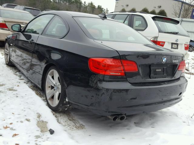 WBAKE3C57BE557591 - 2011 BMW 328 I BLACK photo 3