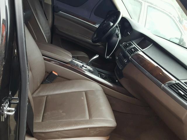 5UXFE83539L170980 - 2009 BMW X5 XDRIVE4 BLACK photo 5