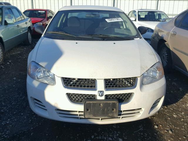 1B3EL36R14N367407 - 2004 DODGE STRATUS SE WHITE photo 9