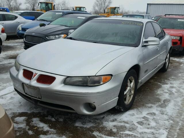 1G2WR52112F266876 - 2002 PONTIAC GRAND PRIX SILVER photo 2