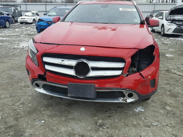 WDCTG4GB8FJ033042 - 2015 MERCEDES-BENZ GLA 250 4M RED photo 9