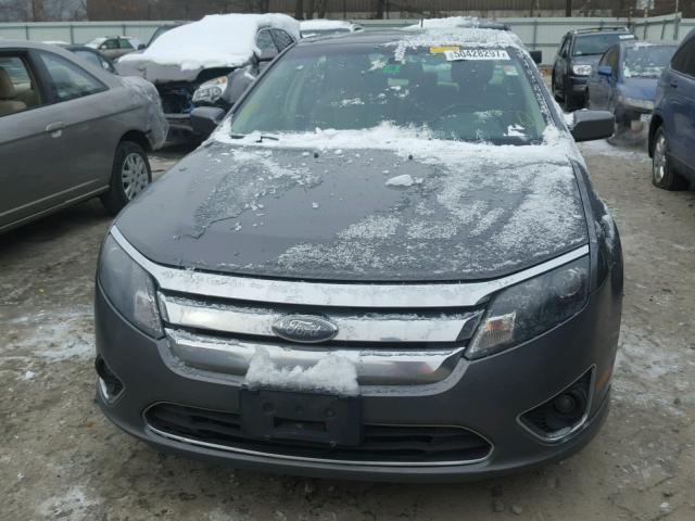 3FADP0L30AR135585 - 2010 FORD FUSION HYB GRAY photo 9