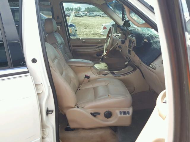 5LMRU27A6XLJ41520 - 1999 LINCOLN NAVIGATOR 白色 照片 5