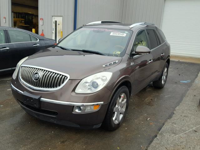 5GAEV23738J183560 - 2008 BUICK ENCLAVE CX BROWN photo 2