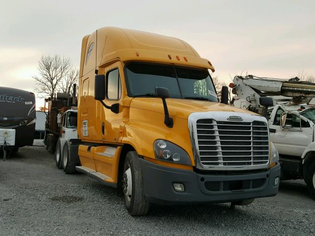 1FUJGLDR7CSBD2523 - 2012 FREIGHTLINER CASCADIA 1 YELLOW photo 1