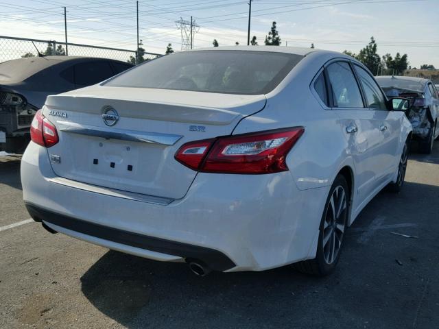 1N4AL3AP5GN380416 - 2016 NISSAN ALTIMA 2.5 WHITE photo 4