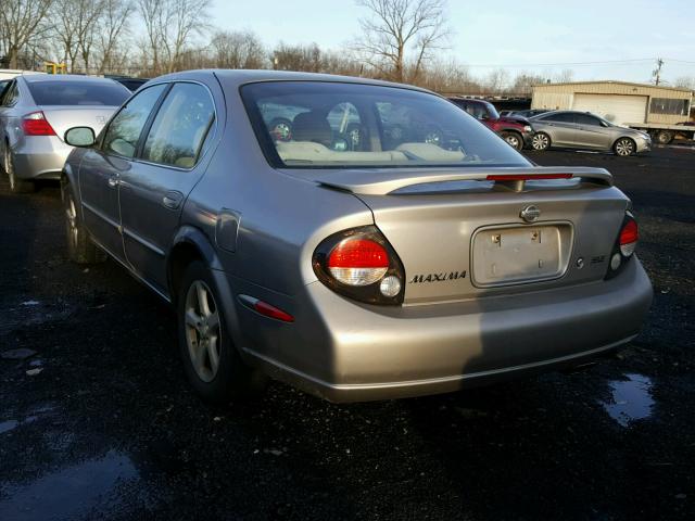 JN1CA31D9YT501334 - 2000 NISSAN MAXIMA BEIGE photo 3