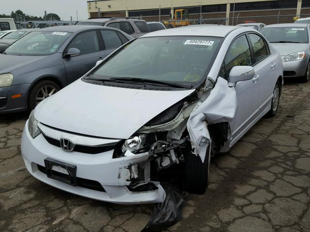 JHMFA3F23AS003125 - 2010 HONDA CIVIC HYBR WHITE photo 2