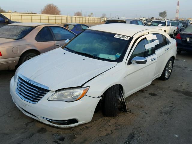 1C3CCBCG0CN152073 - 2012 CHRYSLER 200 LIMITE WHITE photo 2