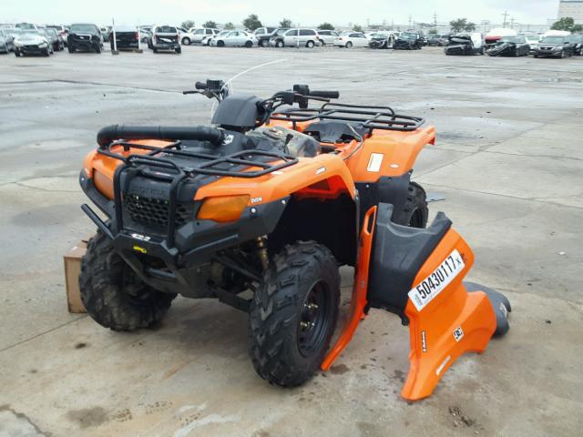 1HFTE4712F4001369 - 2015 HONDA TRX420 FA ORANGE photo 2