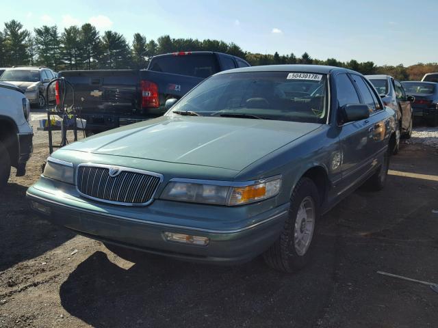 2MELM75WXVX629280 - 1997 MERCURY GRAND MARQ GREEN photo 2