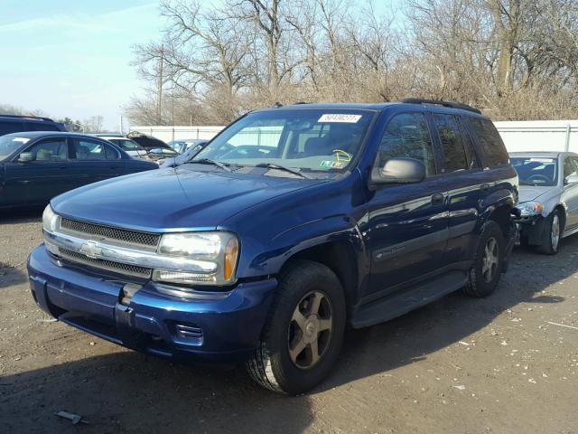 1GNDT13S742310191 - 2004 CHEVROLET TRAILBLAZE BLUE photo 2