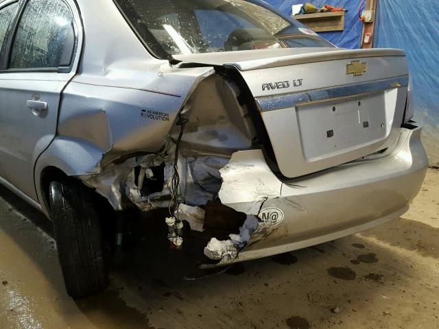 KL1TD5DE6BB176859 - 2011 CHEVROLET AVEO LS SILVER photo 9