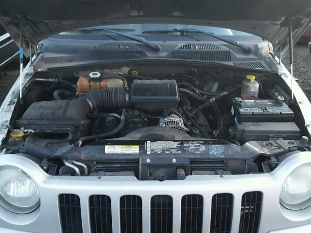 1J4GL58K53W679946 - 2003 JEEP LIBERTY LI SILVER photo 7