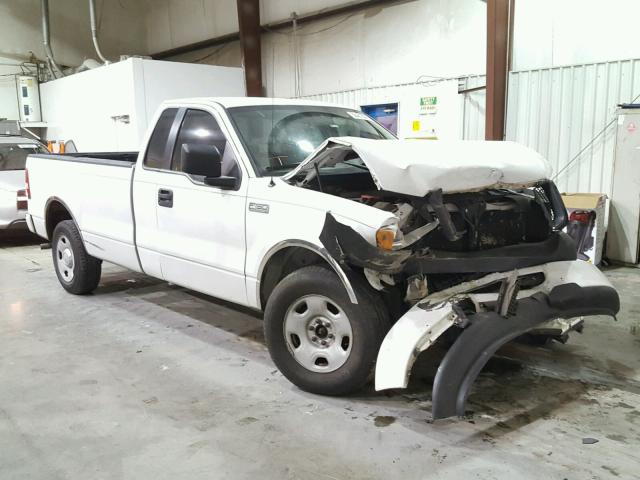 1FTRF12276NB25681 - 2006 FORD F150 WHITE photo 1