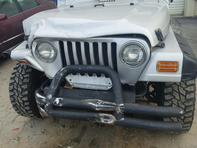 1J4FA39SX5P381295 - 2005 JEEP WRANGLER X SILVER photo 9