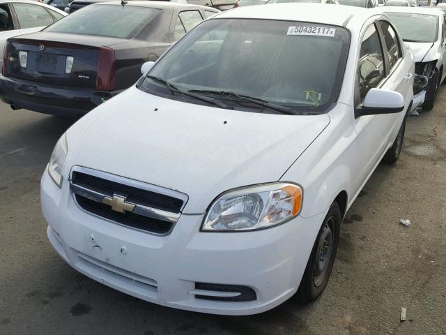 KL1TD5DEXBB121413 - 2011 CHEVROLET AVEO LS WHITE photo 2