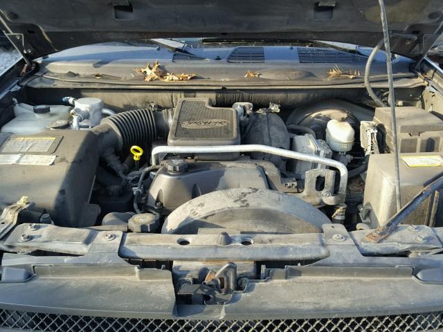 1GNDT13S552232737 - 2005 CHEVROLET TRAILBLAZE GRAY photo 7