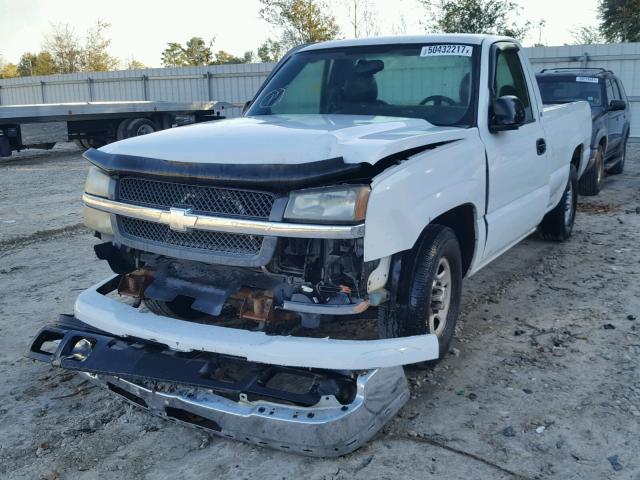 1GCEC14X24Z183235 - 2004 CHEVROLET SILVERADO WHITE photo 2