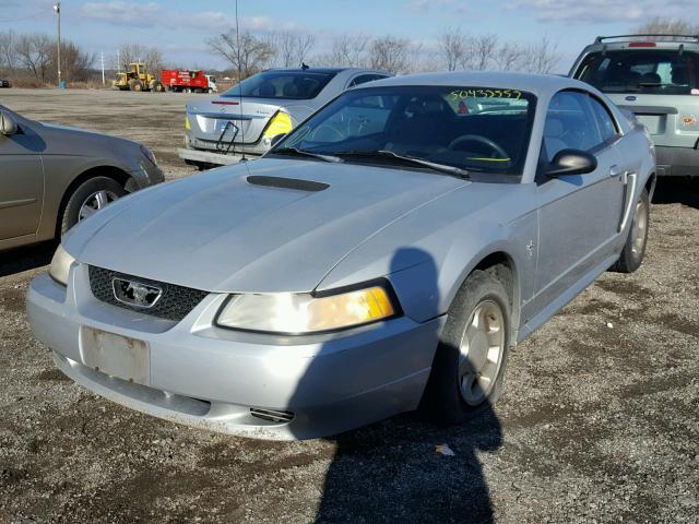 1FAFP4046YF183368 - 2000 FORD MUSTANG SILVER photo 2