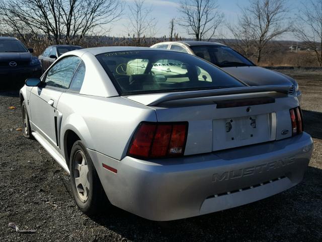 1FAFP4046YF183368 - 2000 FORD MUSTANG SILVER photo 3