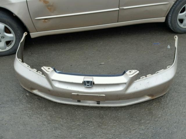 1HGCG1657YA053111 - 2000 HONDA ACCORD EX GOLD photo 9