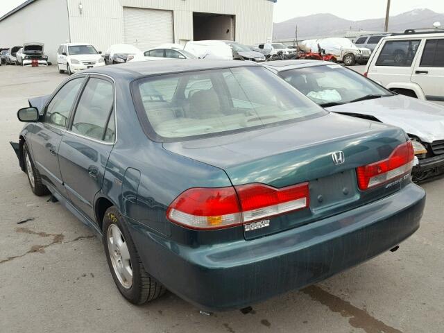 1HGCG16532A028049 - 2002 HONDA ACCORD EX GREEN photo 3