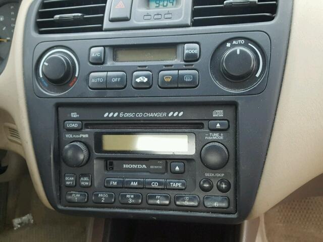 1HGCG16532A028049 - 2002 HONDA ACCORD EX GREEN photo 9